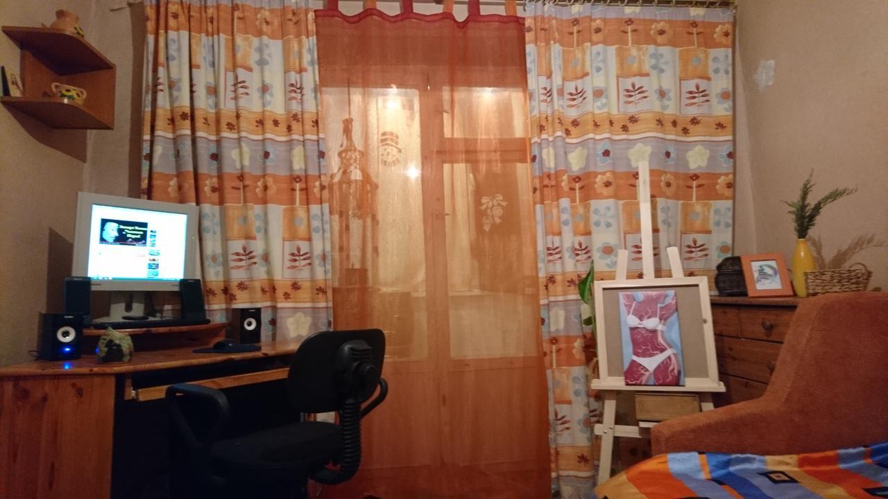 Comfortable Isolated Turnkey Room Near The Subway And The International Exhibition Center Kiew Exterior foto
